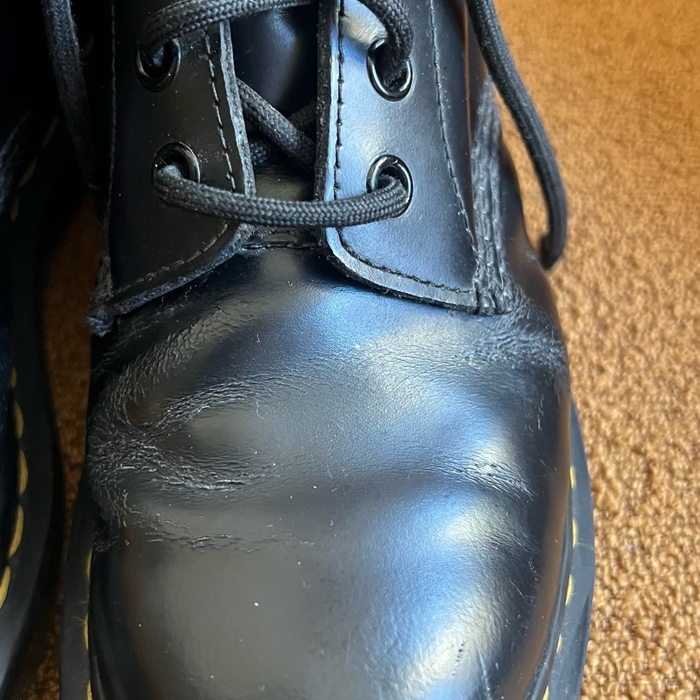 Doc Martin black leather 8-hole boots - Picture 5 of 7